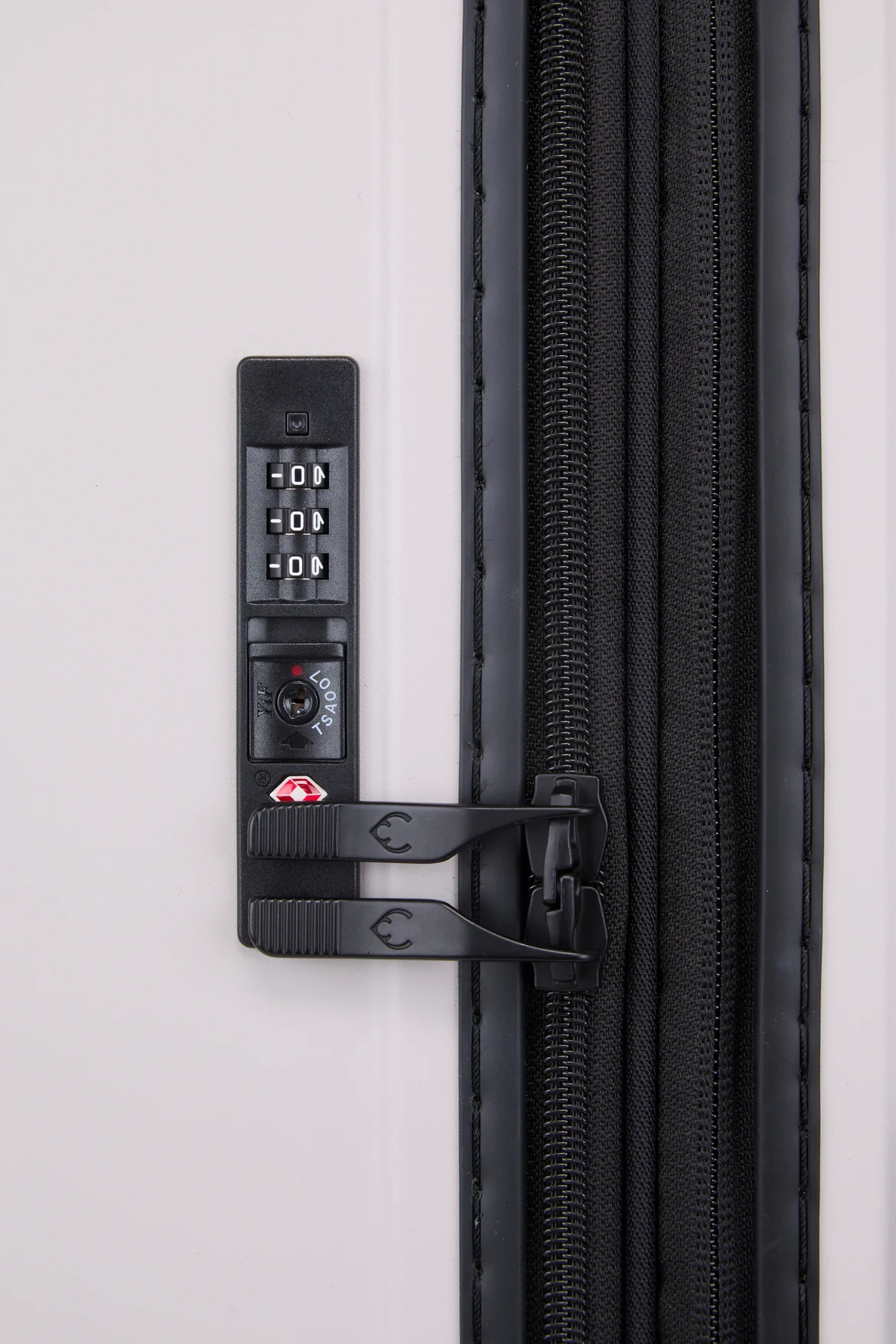 Icon Stripe 55cm Suitcase - Image 7
